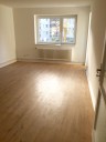 Ab sofort - Neu renovierte 3 Zimmer Wohnung - Frankfurt