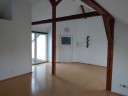Schne DG-Wohnung mit kl. Balkon - Frankfurt