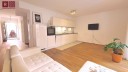 Komfortable 2 Zi Erdgeschosswohnung mit Terrasse, Vorgarten & Top-Lage in Frankfurt - Frankfurt